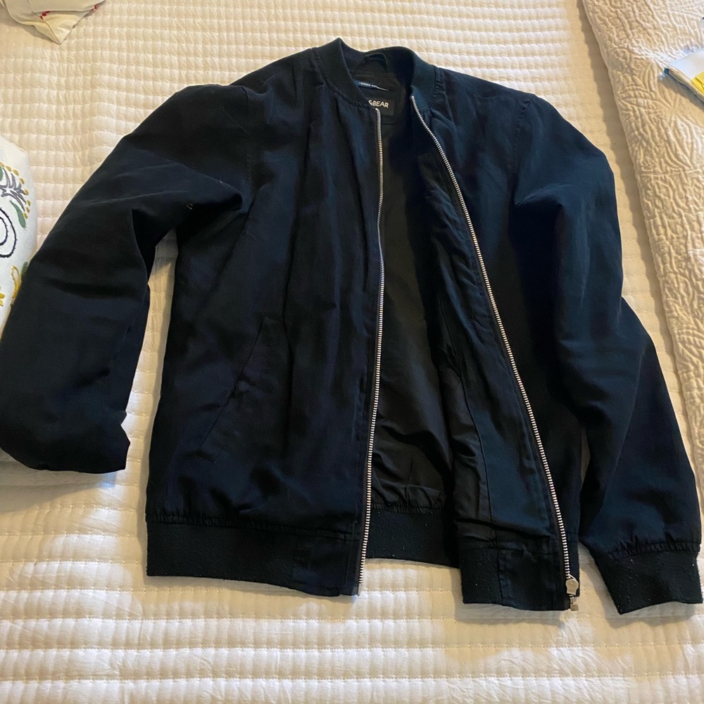 Men’s M Pull and Bear modern bomber jacket Dark Navy